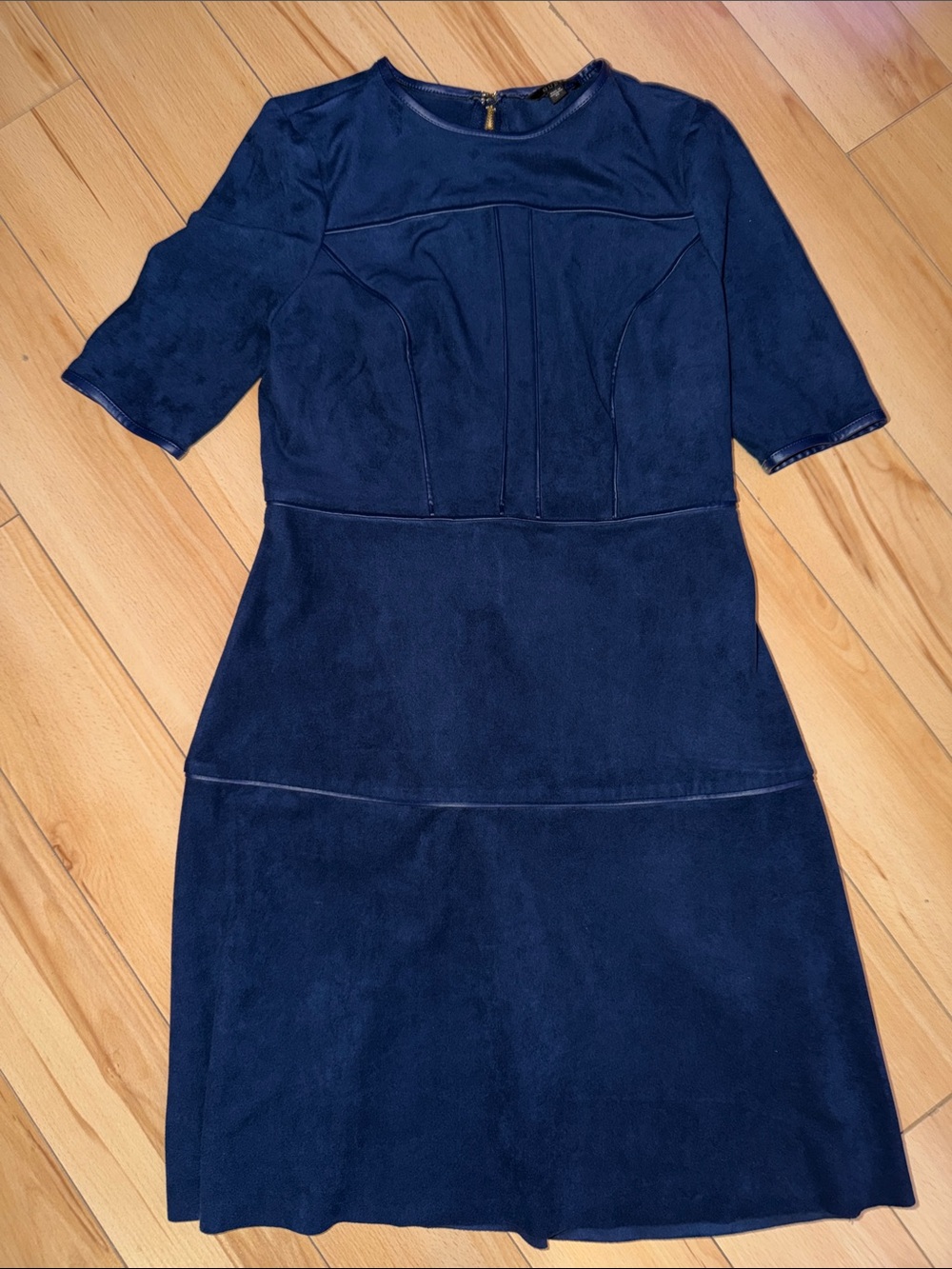 Guess Navy Short-Sleeve suede Midi Dress